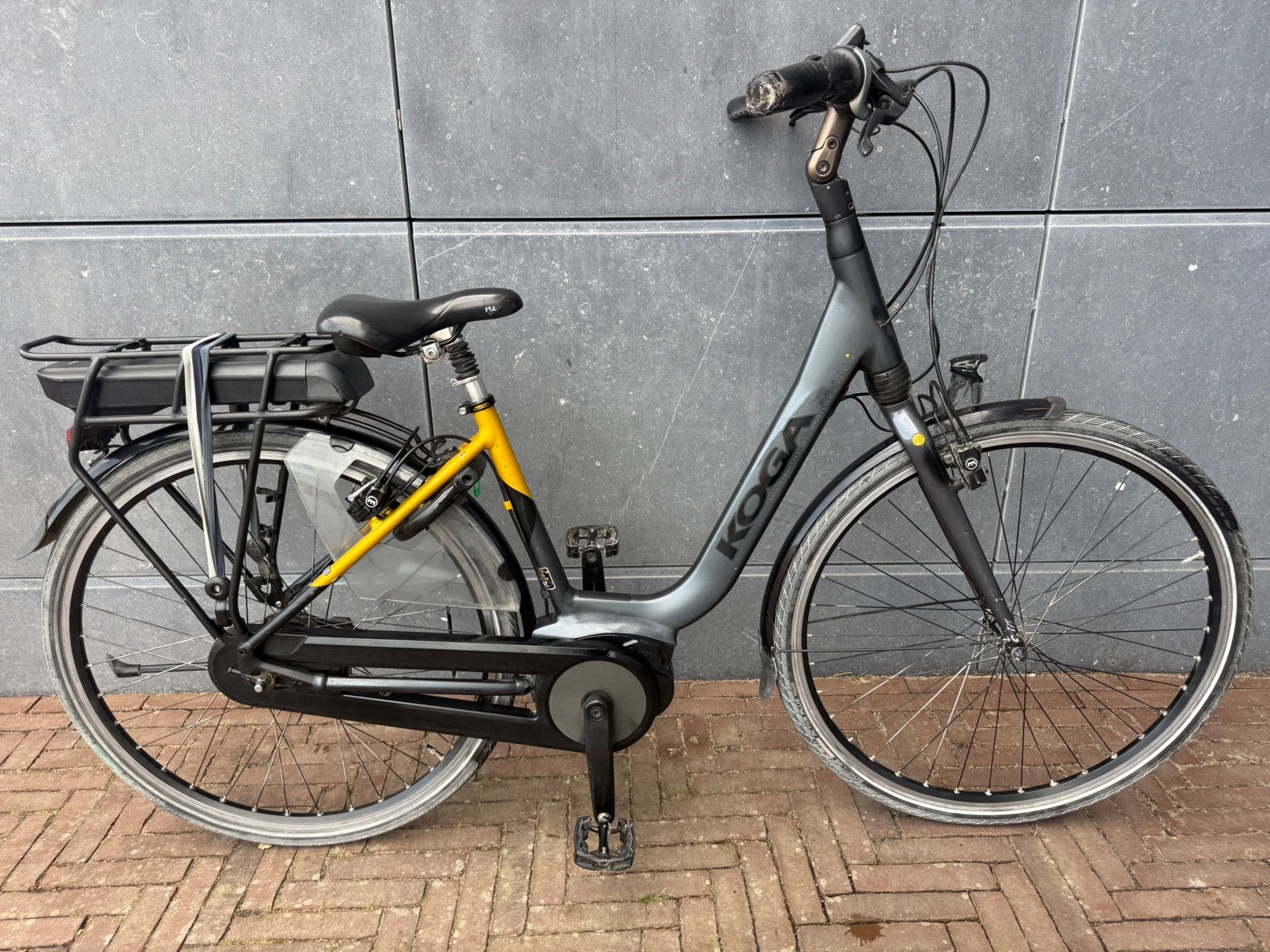 Koga E-nova Bosch middenmotor elektrische fiets 400Wh, Ophalen, Zo goed als nieuw, Versnellingen