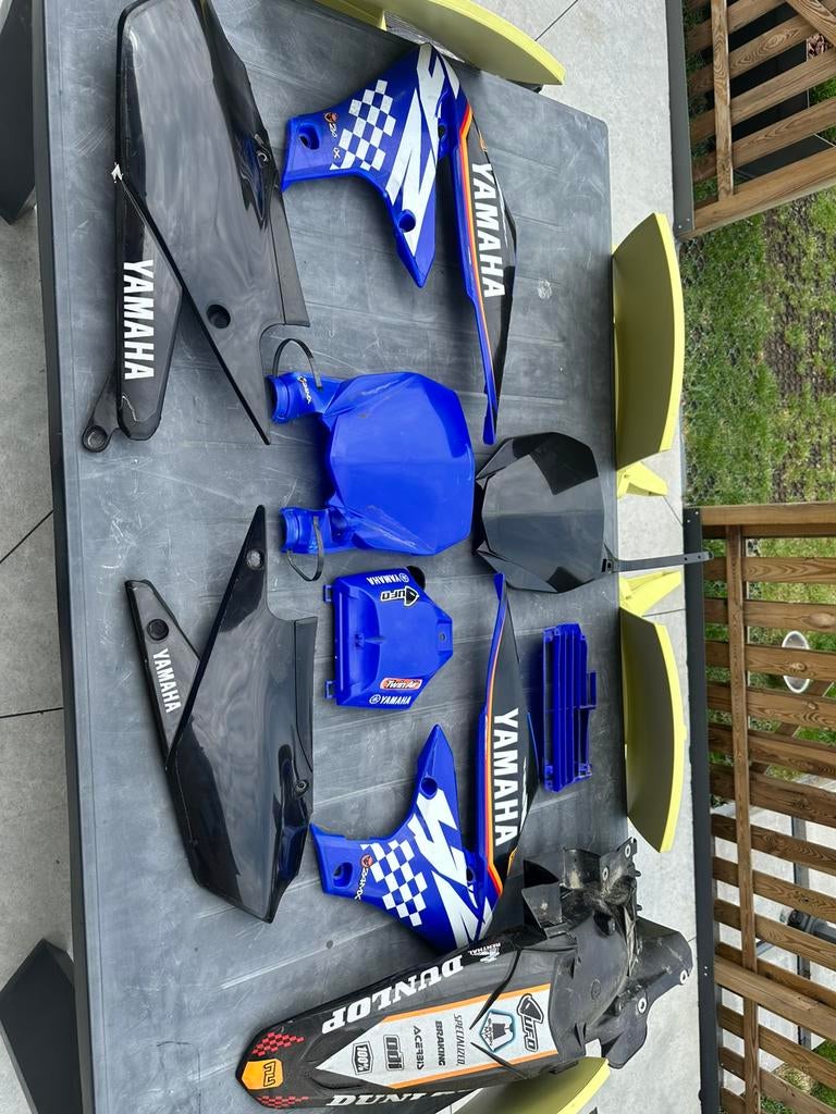 Piece yamahaPrix dans les details, Ophalen