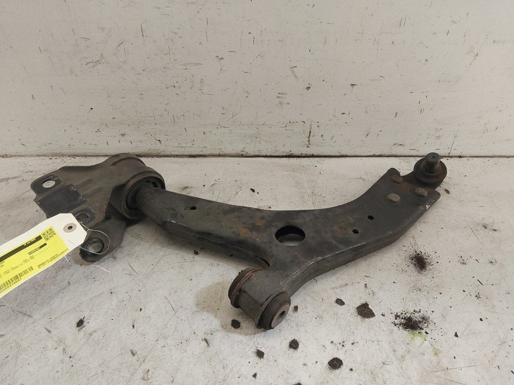 DRAAGARM LINKS VOOR Ford Focus 3 (01-2010/01-2020), Auto-onderdelen, Gebruikt, Henry-Ford-Straße  1
50735  Köln, DE, Ford-Werke GmbH