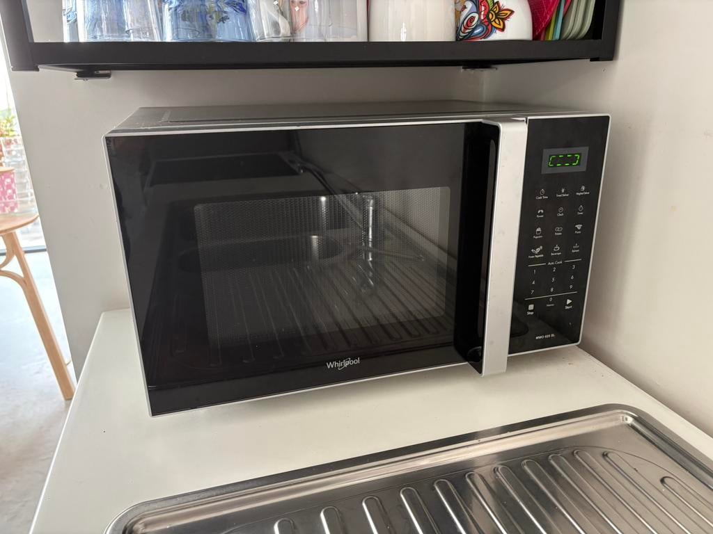 Microgolfoven whirlpool mwo 625SL, Elektronische apparatuur, Ophalen, Zo goed als nieuw, Microgolfoven