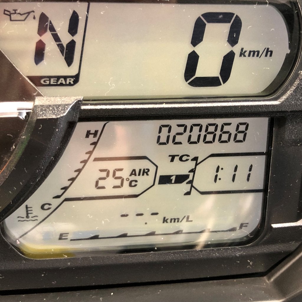 SUZUKI VSTROM 650 BJ 2023 GEKEURD GARANTIE, Motoren, 2 cilinders, Motorrijbewijs A, Meer dan 35 kW, Enduro