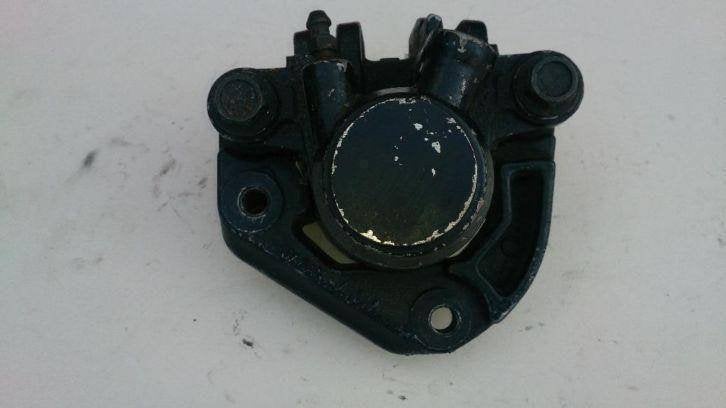 Suzuki GSX1100 remklauw links GSX1100E remtang klauw gsx1100, Motoren, Onderdelen | Suzuki, Ophalen of Verzenden, Gebruikt