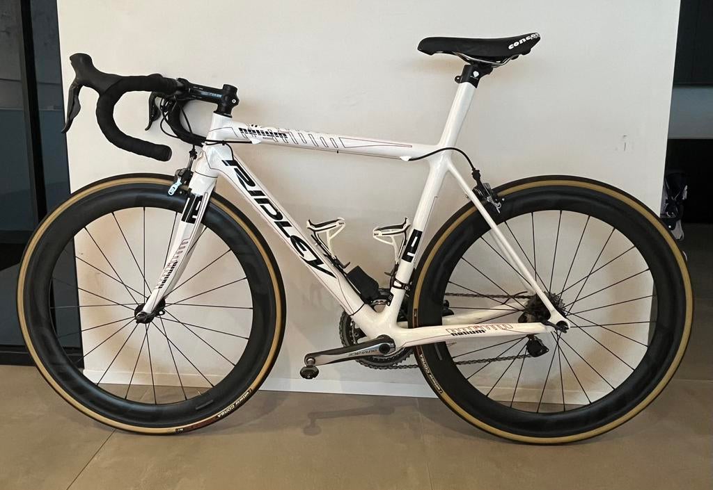 Ridley Helium, Ophalen, Zo goed als nieuw, Carbon