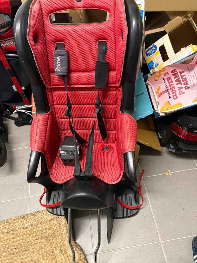 Kinderfietsstoel, Fietsen en Brommers, Ophalen, Gebruikt, 15 t/m 25 kg, Achterzitje
