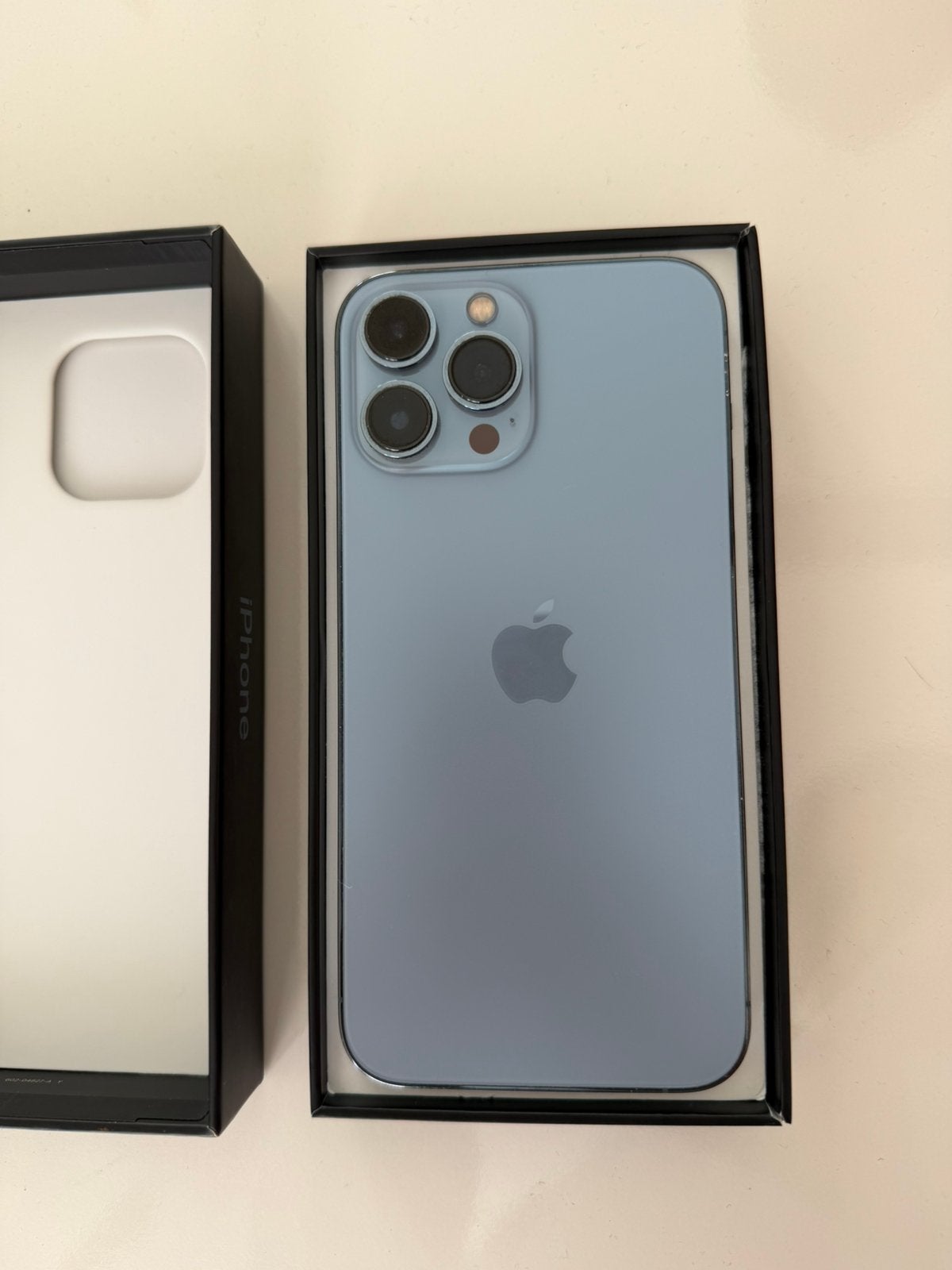 Iphone 13 pro max, Télécoms, Avec simlock (verrouillage SIM), Comme neuf, IPhone 13 Pro Max, Enlèvement