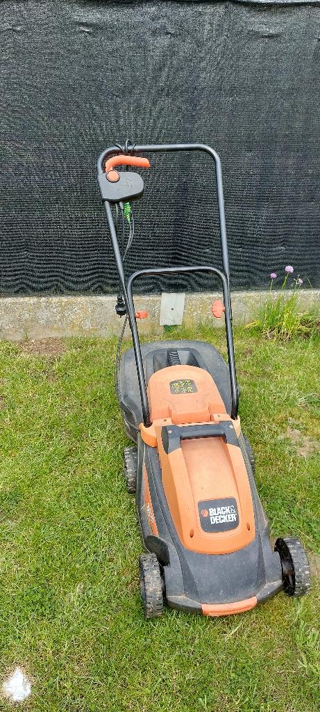 Grasmachien electrisch, Enlèvement, Utilisé, Tondeuses à gazon électriques, Black & Decker