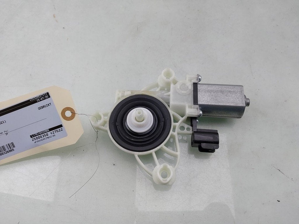 MOTEUR LEVE VITRE ELECTRIQUE Puma (|L1TB14A389BB|2414130|), Utilisé, Ford