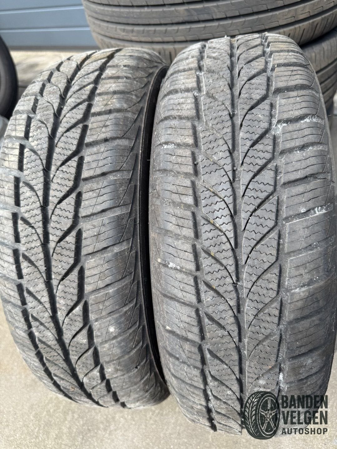 2 x 185-65-15 88H All Season Viking Fourtech met 3PMSF Symbo, Auto-onderdelen, Banden en Velgen, Gebruikt, 15 inch, -, -