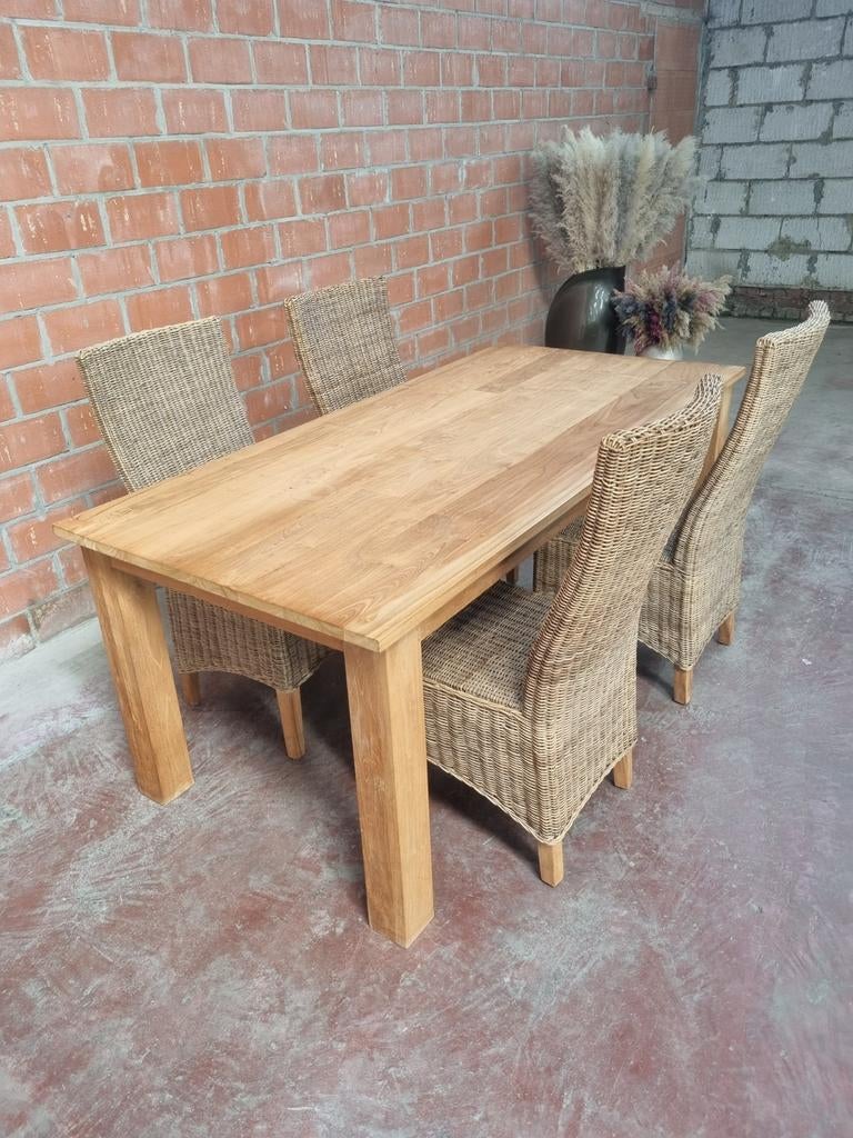 Table à manger en teck LIVRAISON GRATUITE, Teck, Cinq personnes ou plus, Indo., Indo.