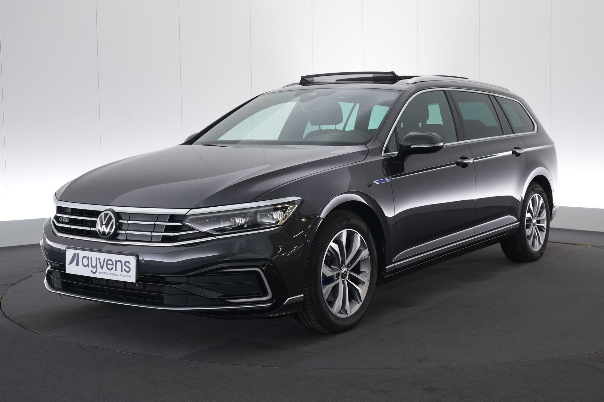 (1YXB864) VOLKSWAGEN PASSAT VARIANT, Auto's, Gebruikt, Euro 6, 5 deurs, Hybride Elektrisch/Benzine