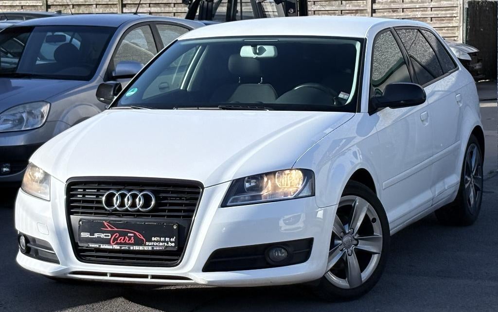 | Audi A3 S Line | 1.4 Benzine | 2010.11 | 178.000 km"s, Auto's, Audi, Wit, Bedrijf, 5 deurs, USB