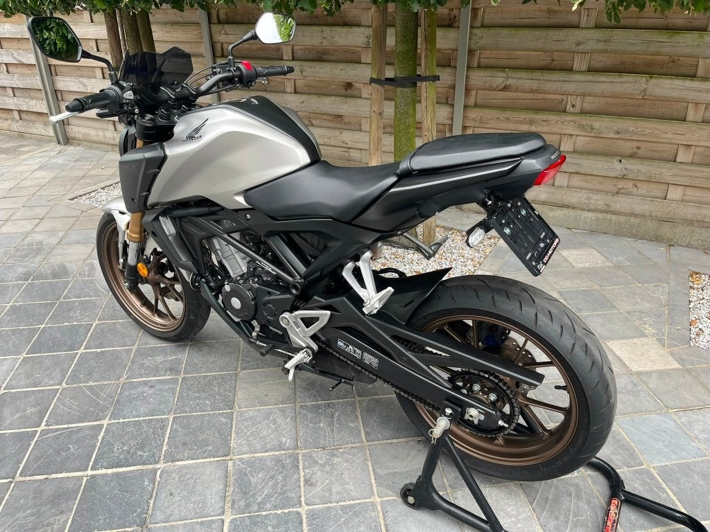 Honda cb 125-r **6400km**2/2024**, ABS, Entreprise, Occasion, Permis Moto A1 minimum