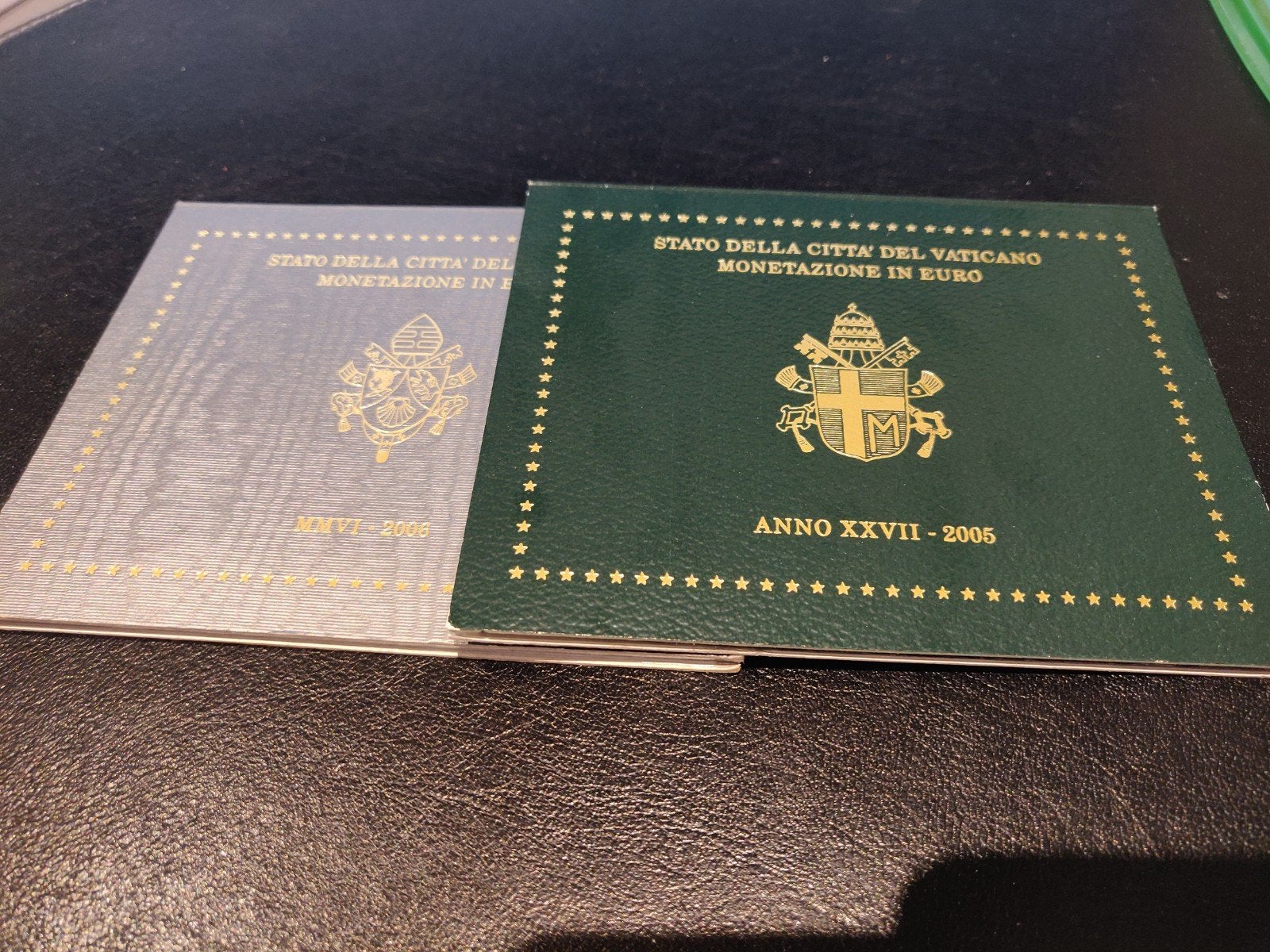 Vaticaan Euro Jaarsets 2005 & 2006, Ophalen of Verzenden, Vaticaanstad, 2 euro, Setje