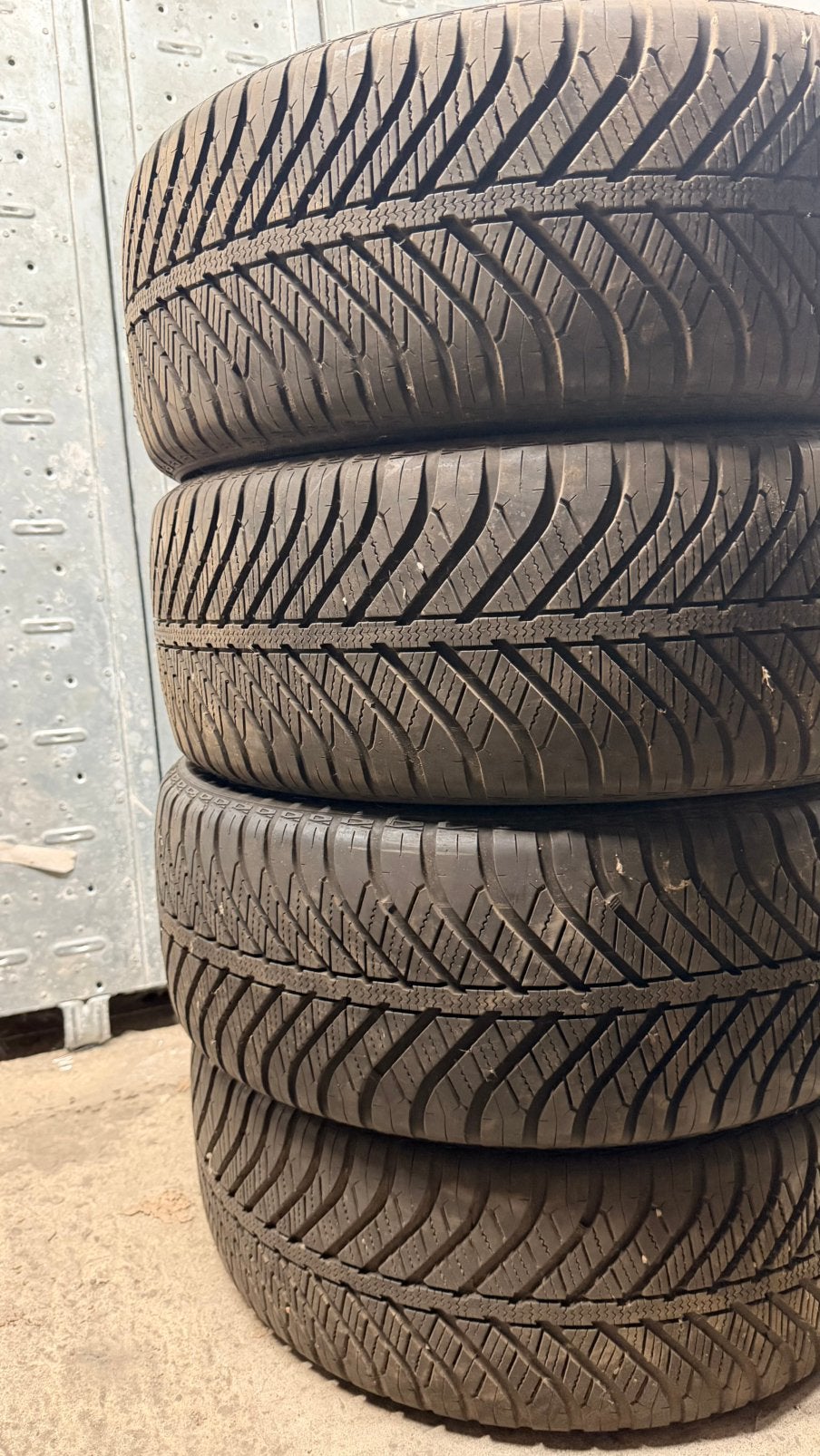 Good year Vector 4Seasons 225/50 r17, Ophalen, Gebruikt, 17 inch, All Season