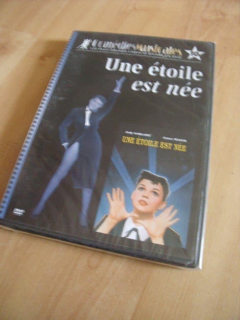 Une étoile est née (Judy Garland-James Mason), CD & DVD, DVD | Classiques, À partir de 6 ans, Enlèvement ou Envoi, Comprend un DVD