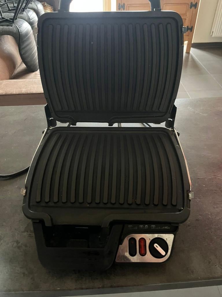Degelijke grill van Tefal, Electroménager, Enlèvement, Plaques amovibles, Comme neuf