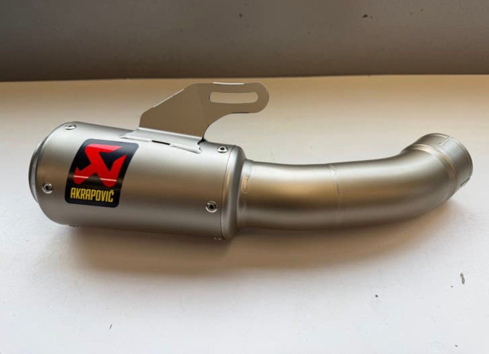 KTM Superduke Gen3/4 Akrapovic uitlaatdemper Evolution line, Motoren, Accessoires | Overige, Ophalen of Verzenden, Zo goed als nieuw