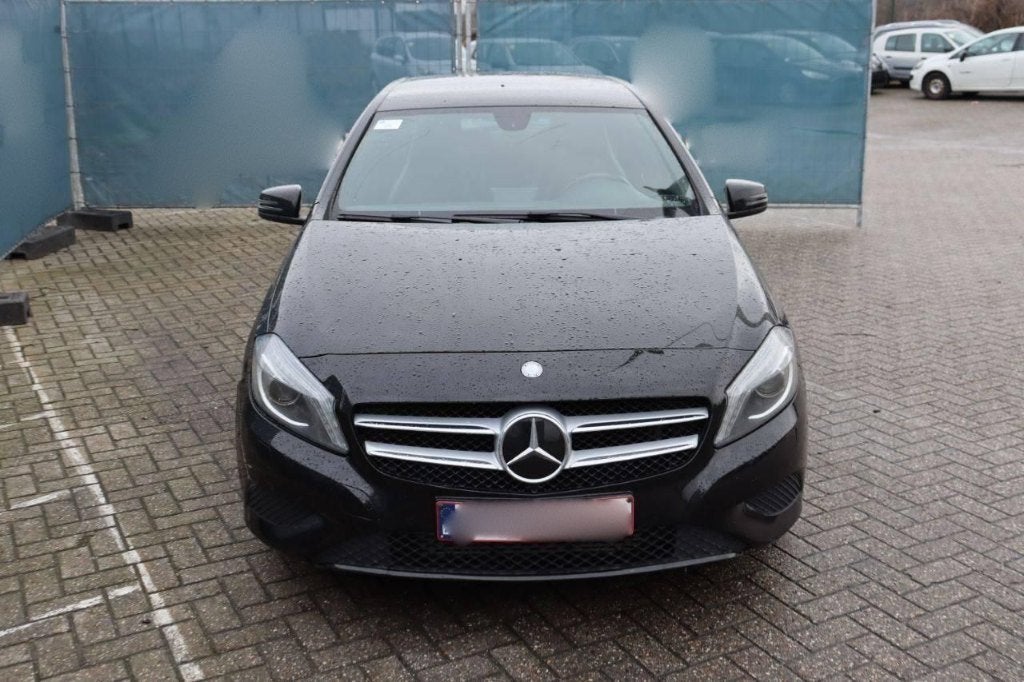Te koop: goed onderhouden Mercedes A180 uit 2012., Autos, Mercedes-Benz, Classe A, Achat, Boîte manuelle, Alcantara