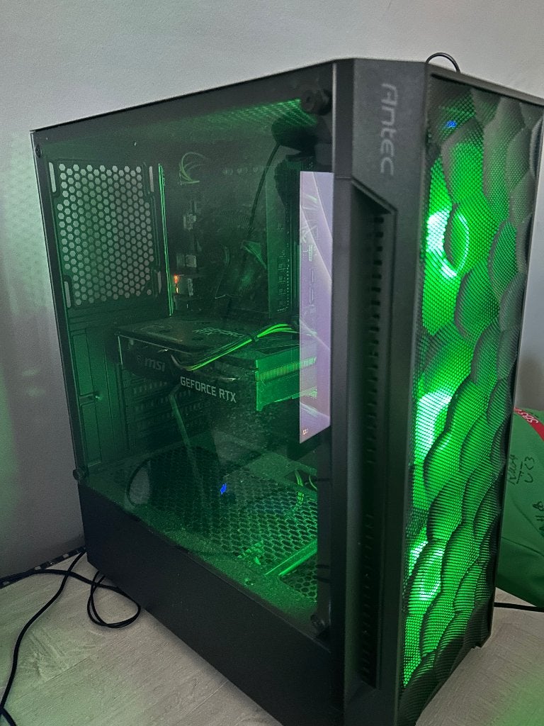 PC de jeu RGB circulaire, Informatique & Logiciels, Enlèvement, Comme neuf, Gaming