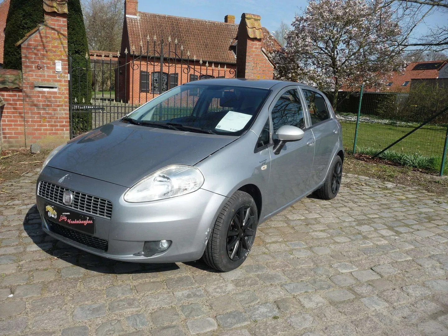 Fiat Punto Punto 1.2i 8v VERKOCHT / VENDU (bj 2010), Gebruikt, 4 cilinders, 1 kg, Punto