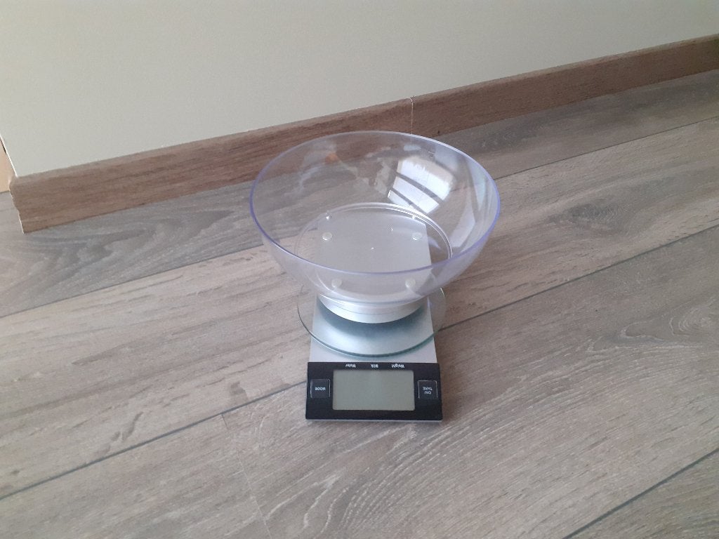 Digitale keukenweegschaal, Elektronische apparatuur, Keukenweegschaal, 1 tot 500 gram, Ophalen of Verzenden, Digitaal
