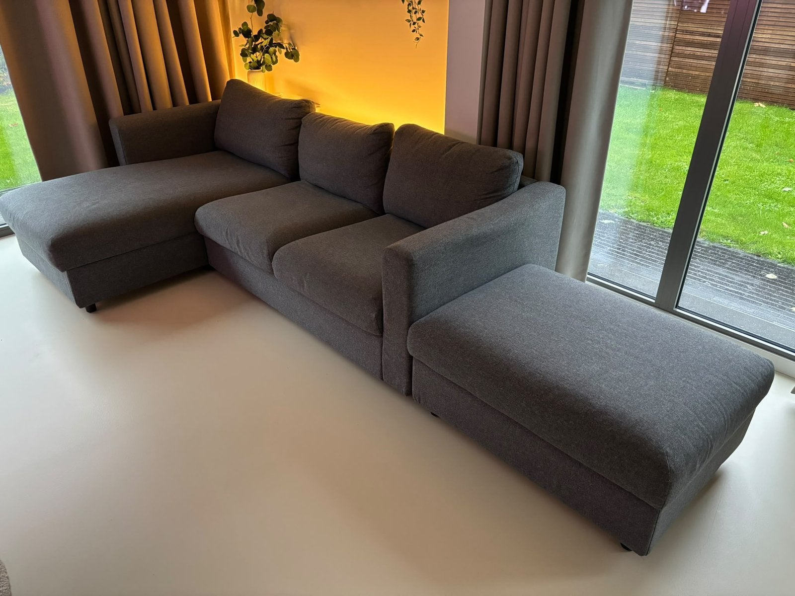 VILME sofa, Huis en Inrichting, Ophalen, Zo goed als nieuw