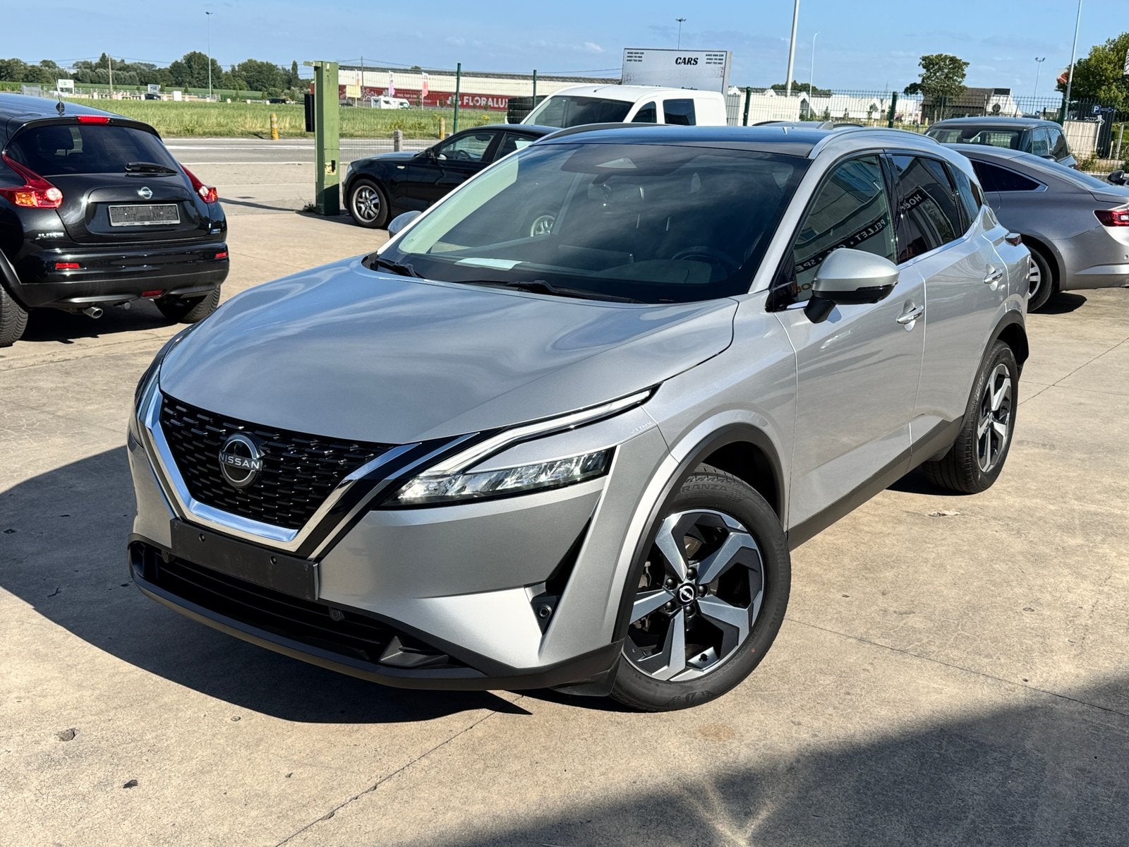 Nissan Qashqai 1.3L Essence 2023 avec 60.000 KLM, Autos, Nissan, Entreprise, Achat, Qashqai, ABS, Caméra de recul, Phares directionnels