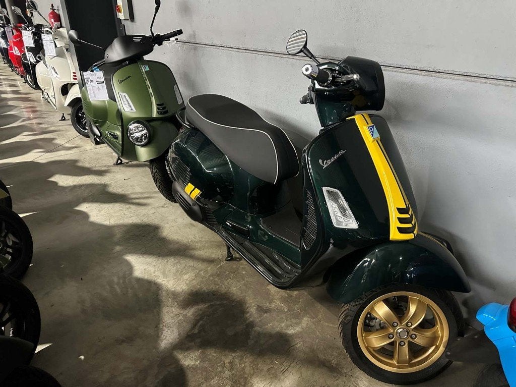 Vespa GTS 125 Racing jaren zestig [StockDeal], Ophalen, Overige modellen, Nieuw, 125 cc