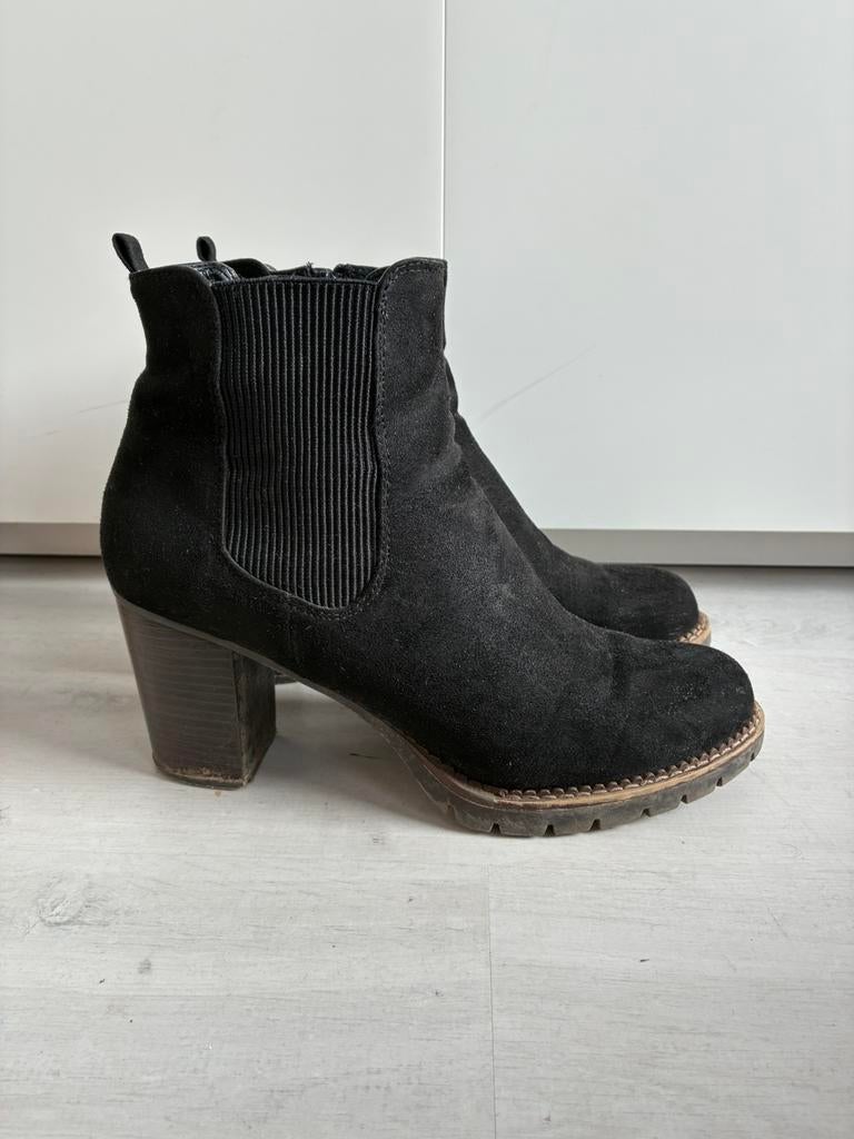 Graceland Chelsea boots maat 42, Kleding | Dames, Schoenen, Zwart, Lage of Enkellaarzen, Ophalen of Verzenden, Gedragen