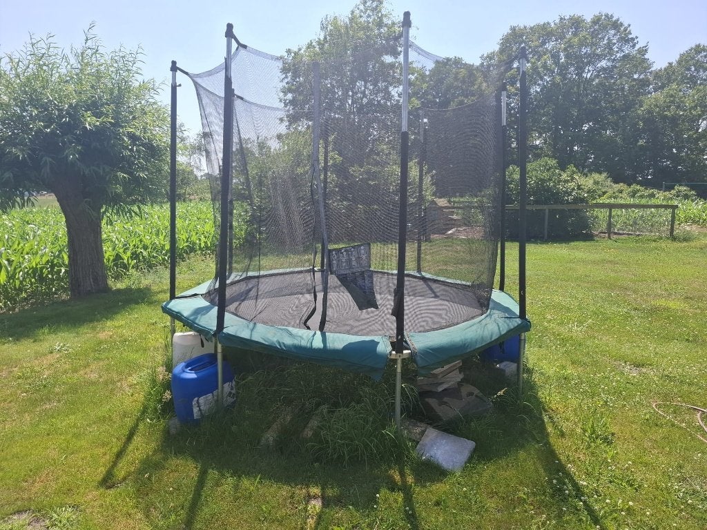 trampoline, Enlèvement, Utilisé