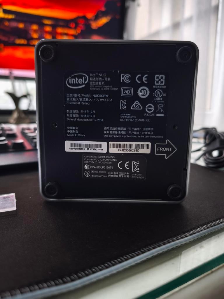Intel NUC5CPYH  4GB / 128GB SSD, Informatique & Logiciels, Barebones, Enlèvement