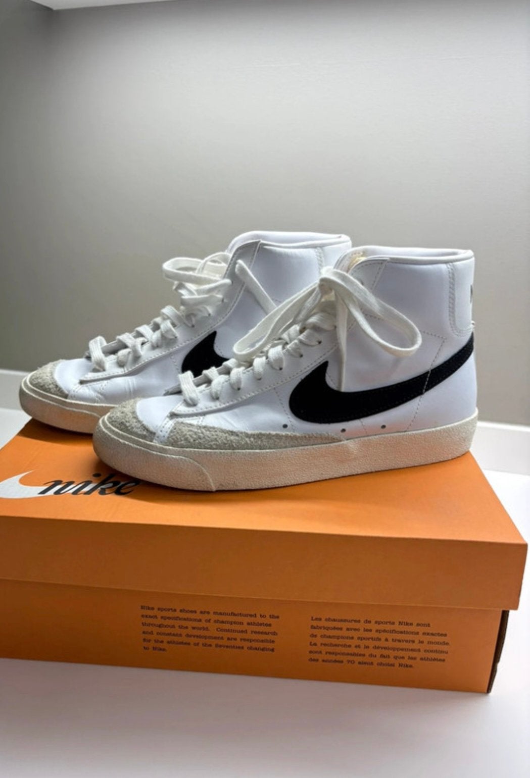 Nike schoenen, Kleding | Dames, Wit, Ophalen of Verzenden, Zo goed als nieuw, Sneakers