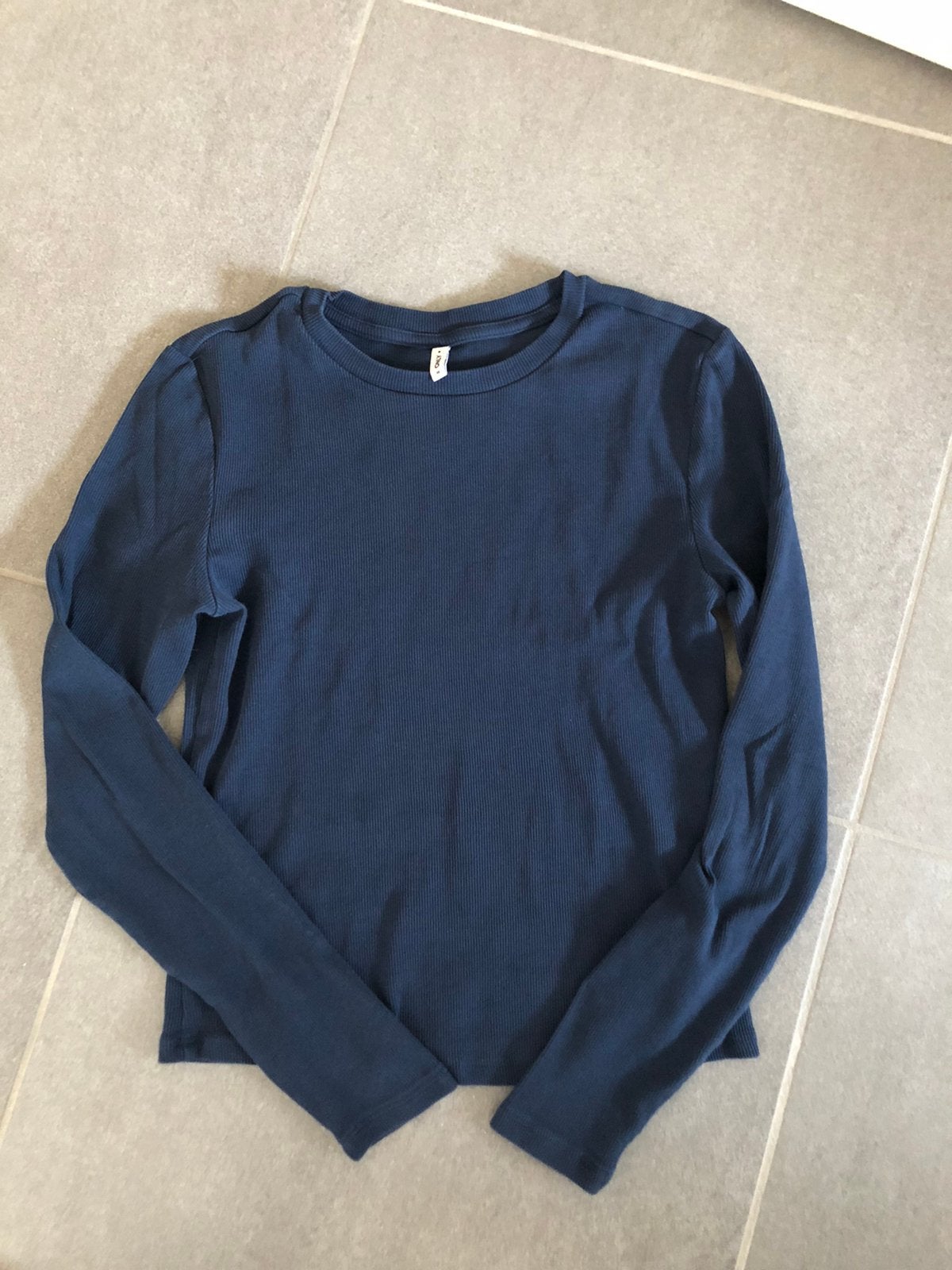 Longsleeve Only, maat M, Kleding | Dames, T-shirts, Ophalen of Verzenden, Zo goed als nieuw, Maat 38/40 (M)