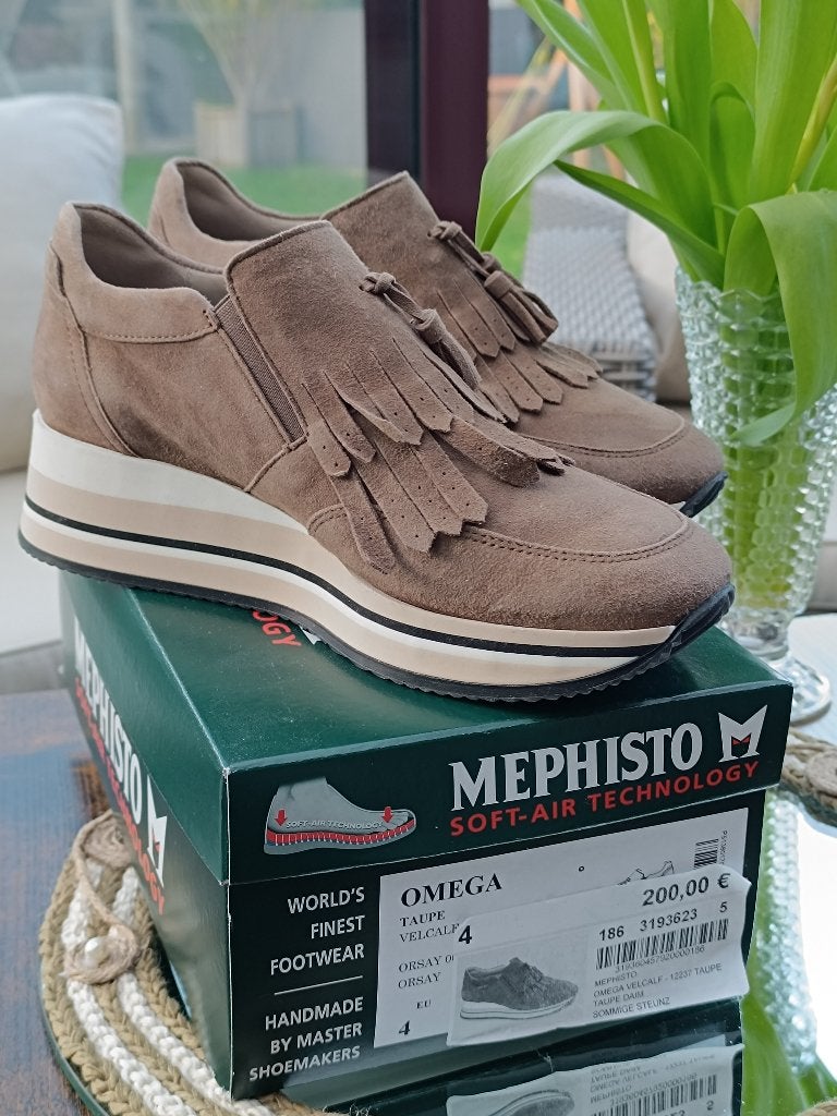 Nieuwe MEPHISTO air relax maat 4( 37), Mephisto, Nieuw, Ophalen of Verzenden, Sneakers