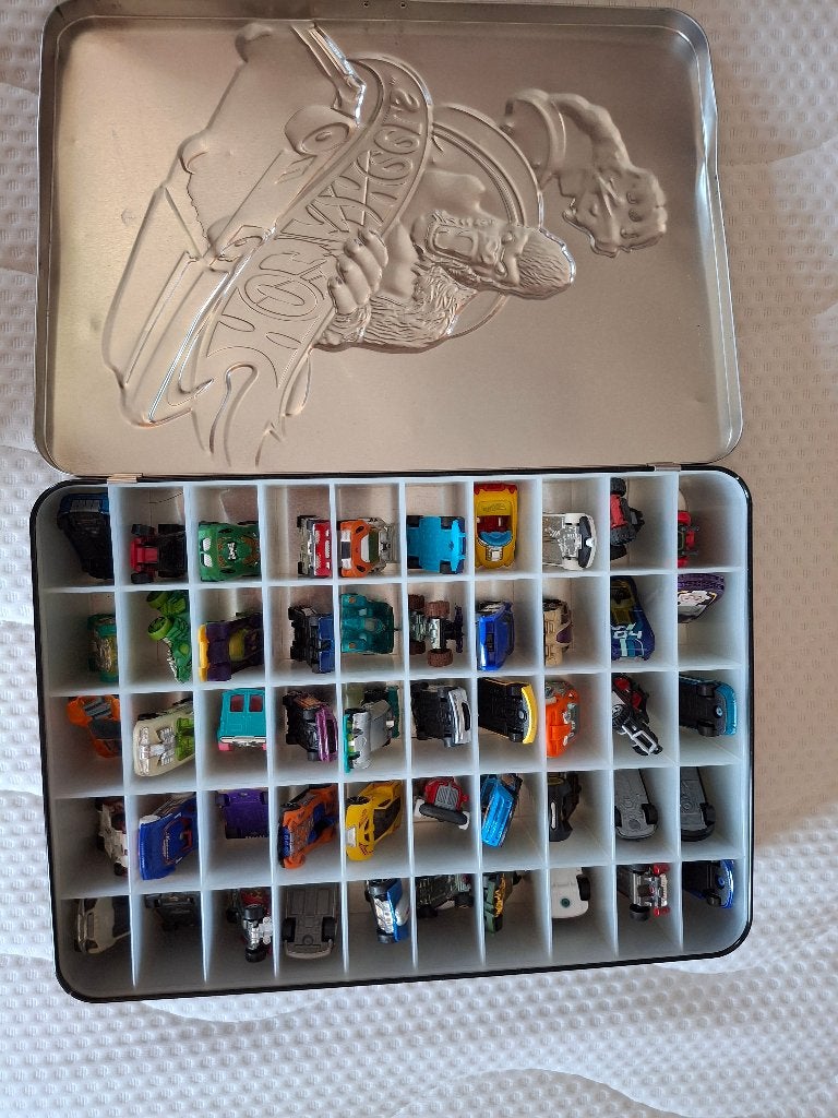 Hotwheels koffer met inhoud, Enlèvement