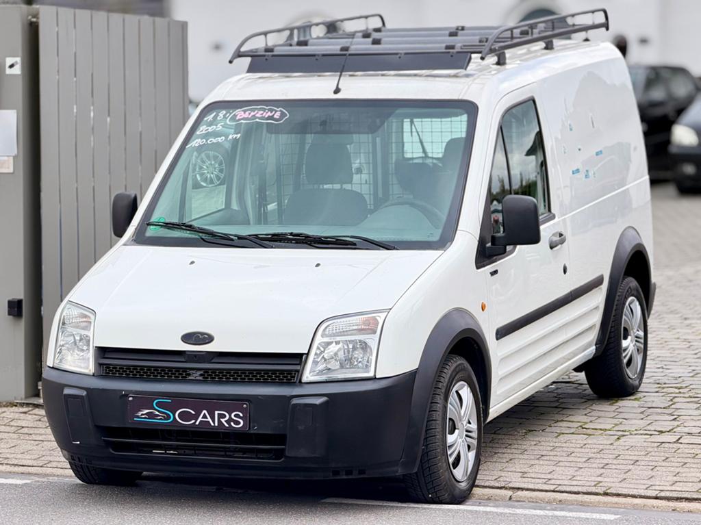 Ford connect 1.8i ** Benzine + Lichtevracht ** Gekeurd **, Auto's, Bestelwagens en Lichte vracht, Voorwielaandrijving, Wit, Bedrijf