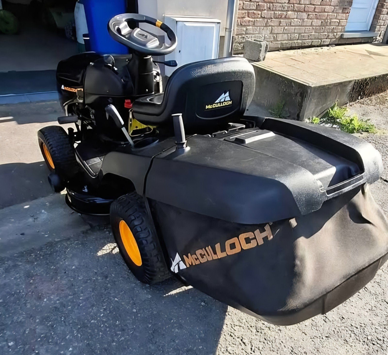 Tracteur Tondeuse MC culloch, Enlèvement