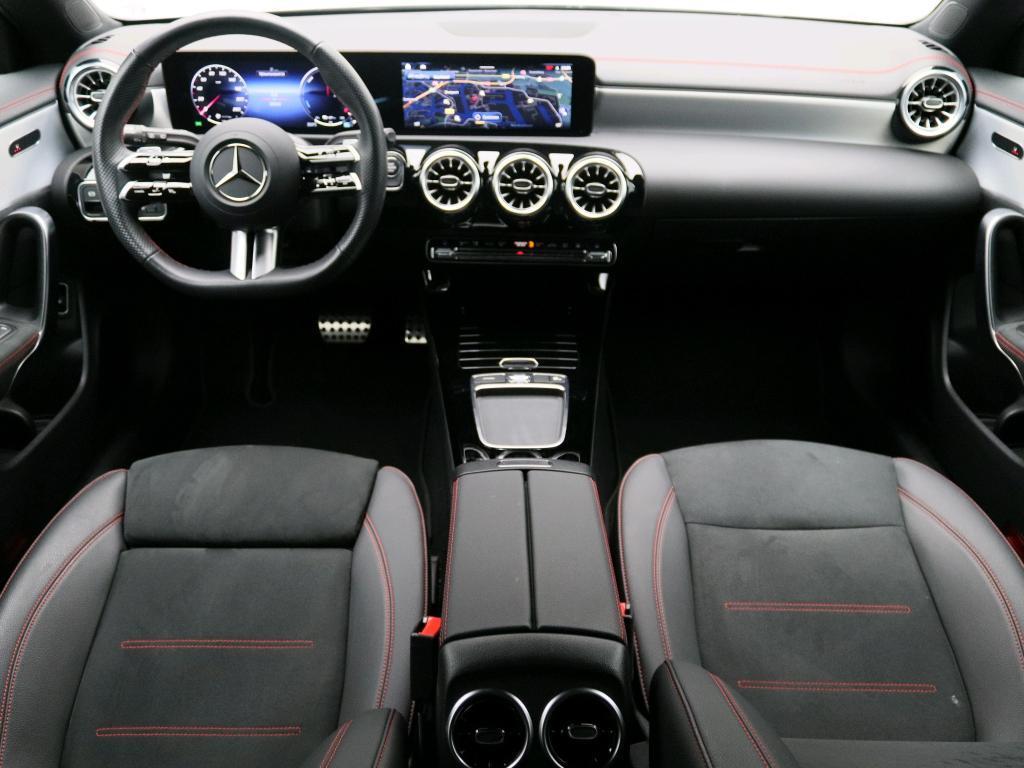 Mercedes-Benz CLA-Klasse 250 e AMG Line Shooting Brake + TRE, Autos, Achat, Euro 6, Entreprise, 16 kWh