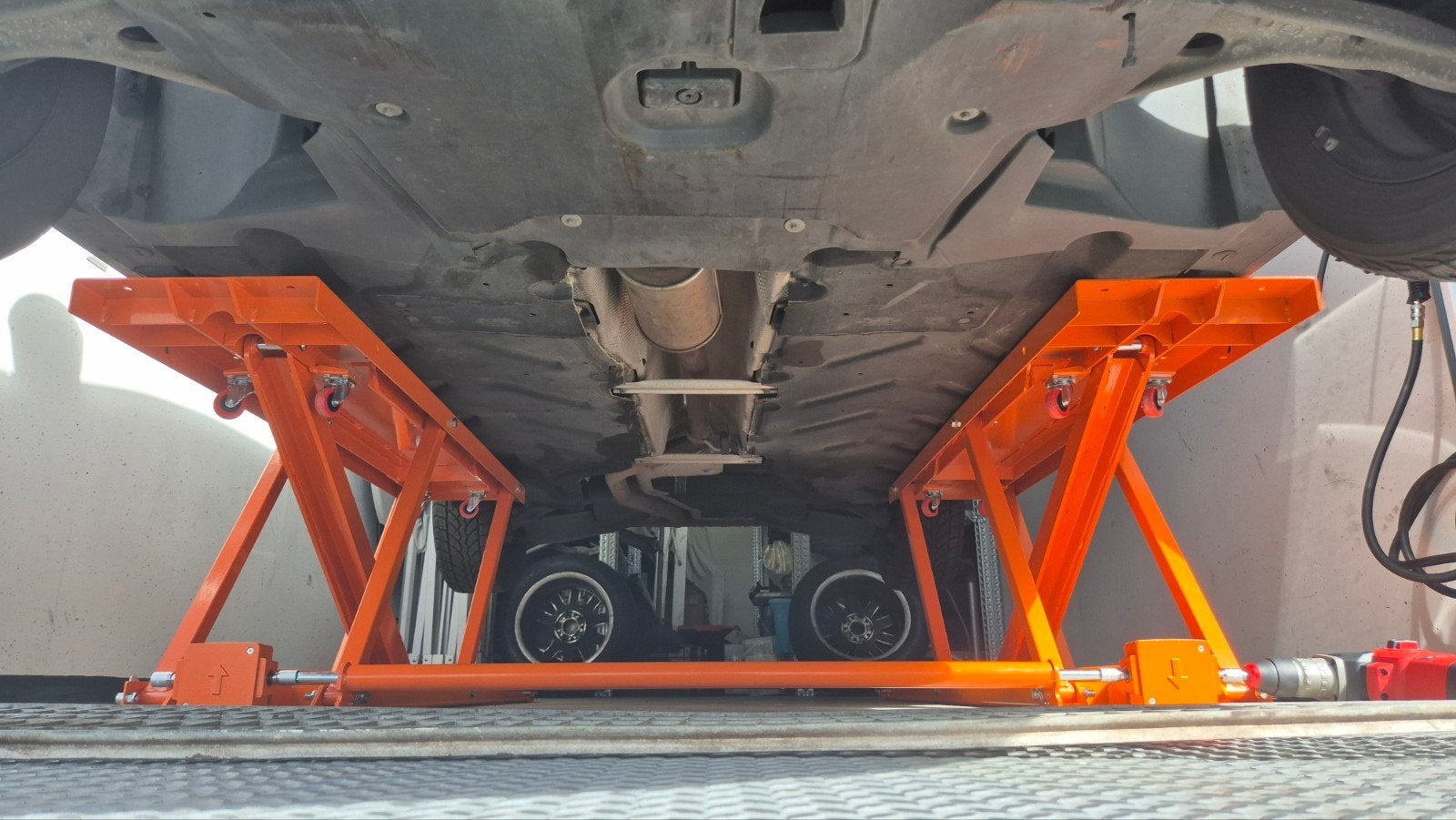 Autolift Twin hefbrug poetsbrug, Auto diversen, Ophalen, Nieuw