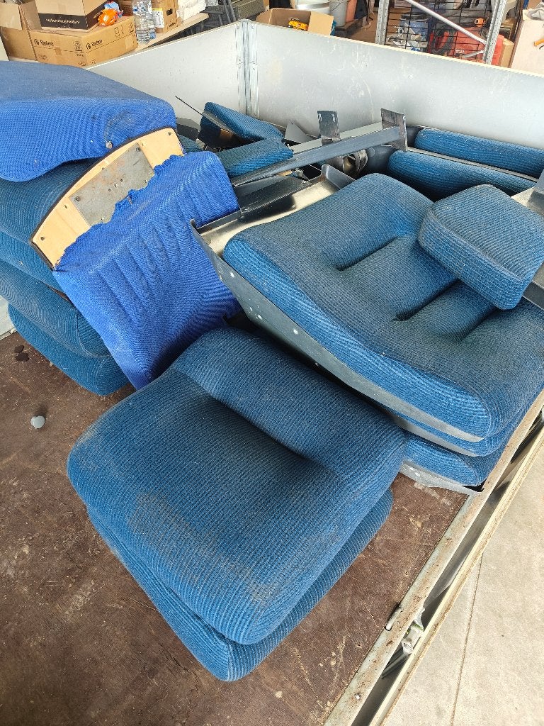 Cinema stoelen met zijsteunen, Ophalen, Gebruikt, Blauw, Stof