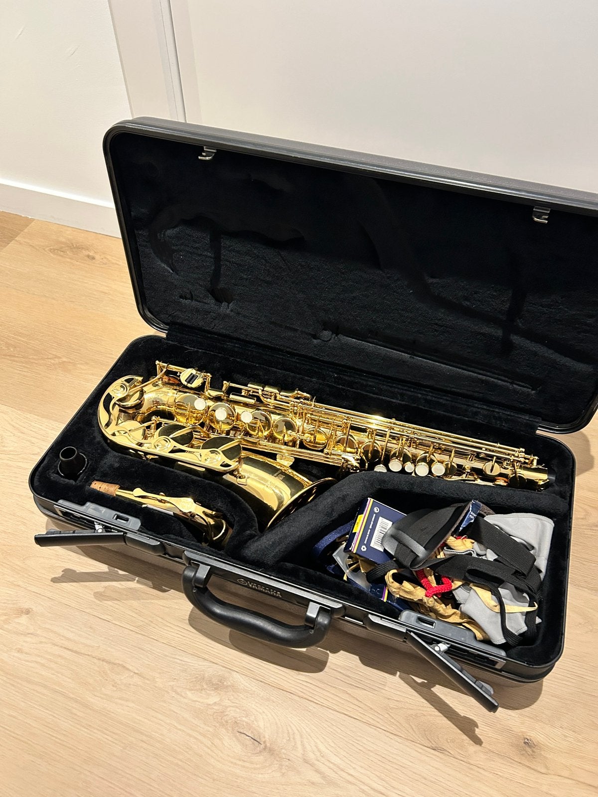 Yamaha YAS-275, Muziek en Instrumenten, Blaasinstrumenten | Klarinetten, Ophalen, Zo goed als nieuw