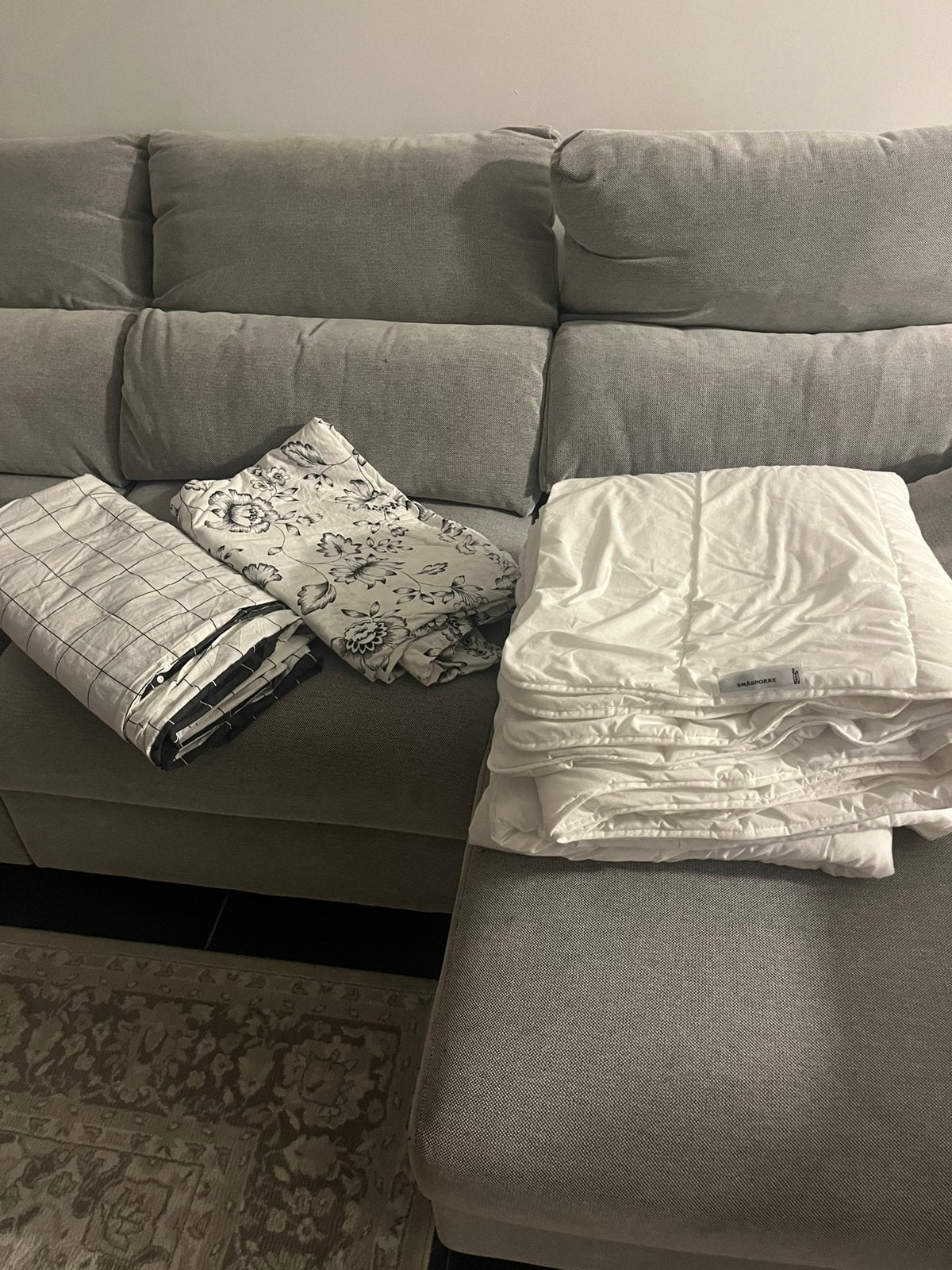 Plaid, Enlèvement ou Envoi, IKEA