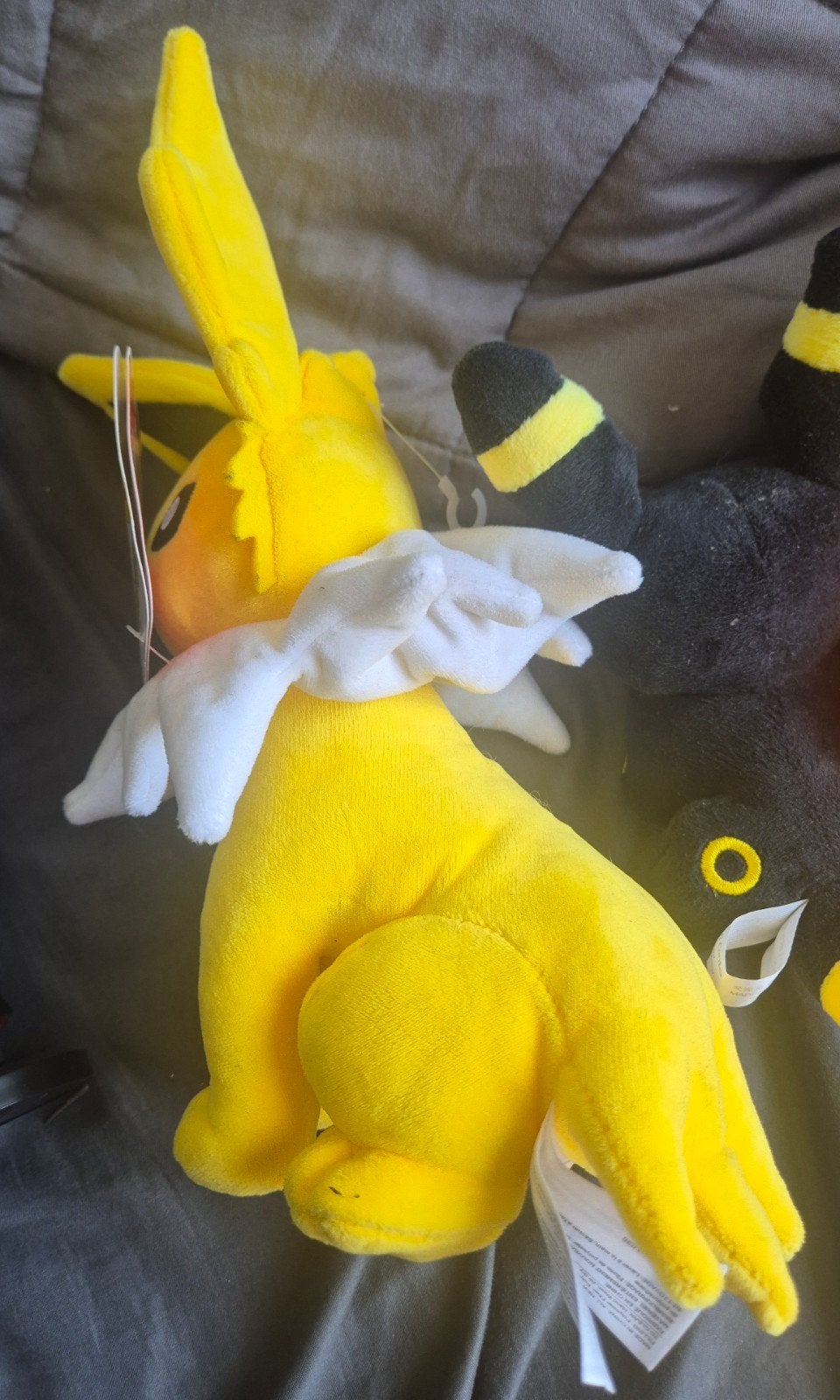 Officiële Pokemon Voltali Plush