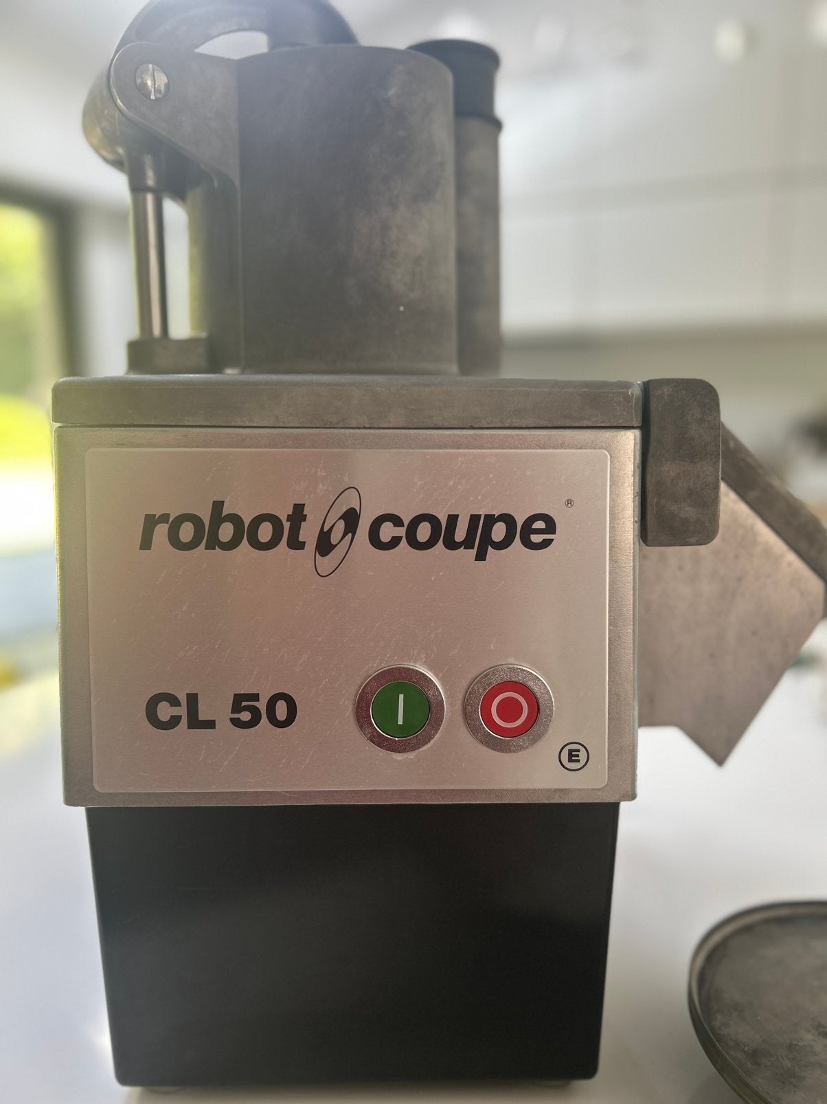 Robot Coupe CL50 E neuf + 4 accessoires – 230 V
