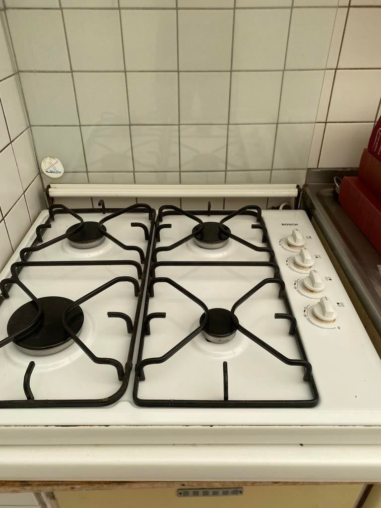 Feu à gaz, Electroménager, Cuisinières, Gaz, 4 zones de cuisson, Enlèvement, Utilisé