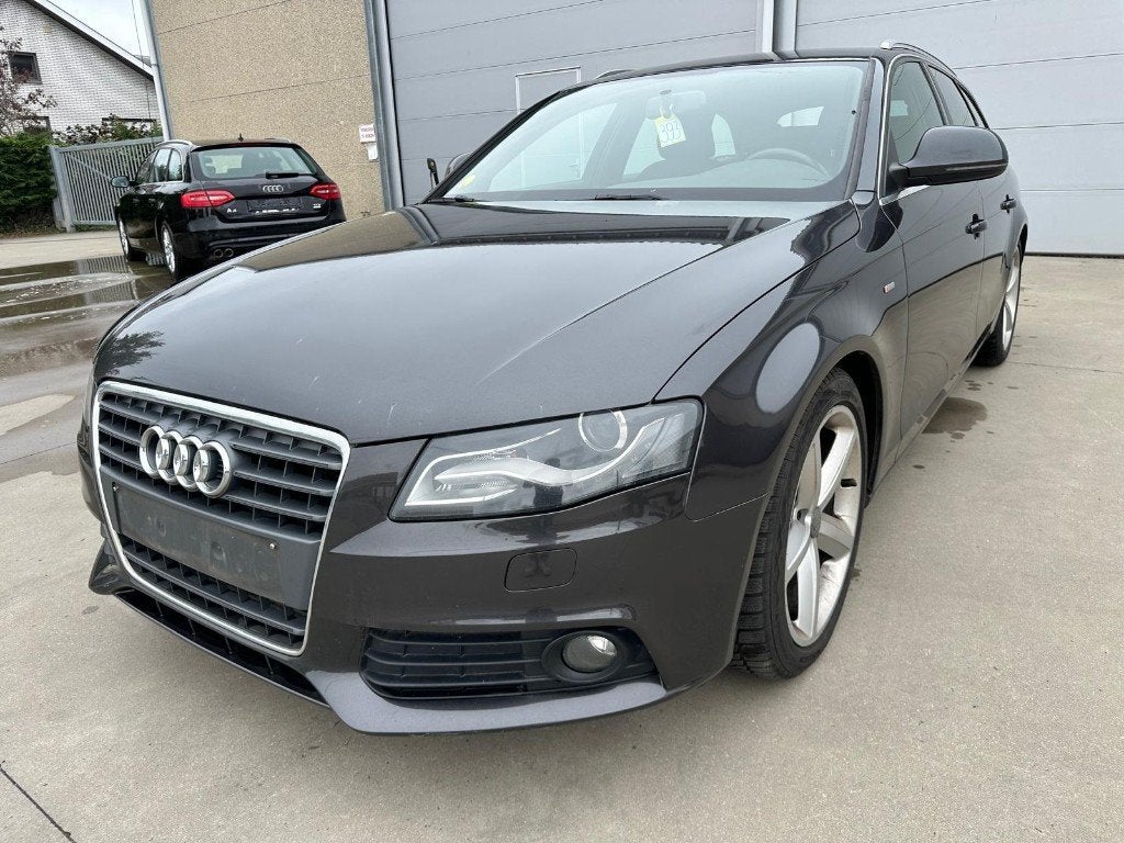 Audi A4 V6 AUTOMATIQUE, Autos, Cuir, Achat, Entreprise, Noir