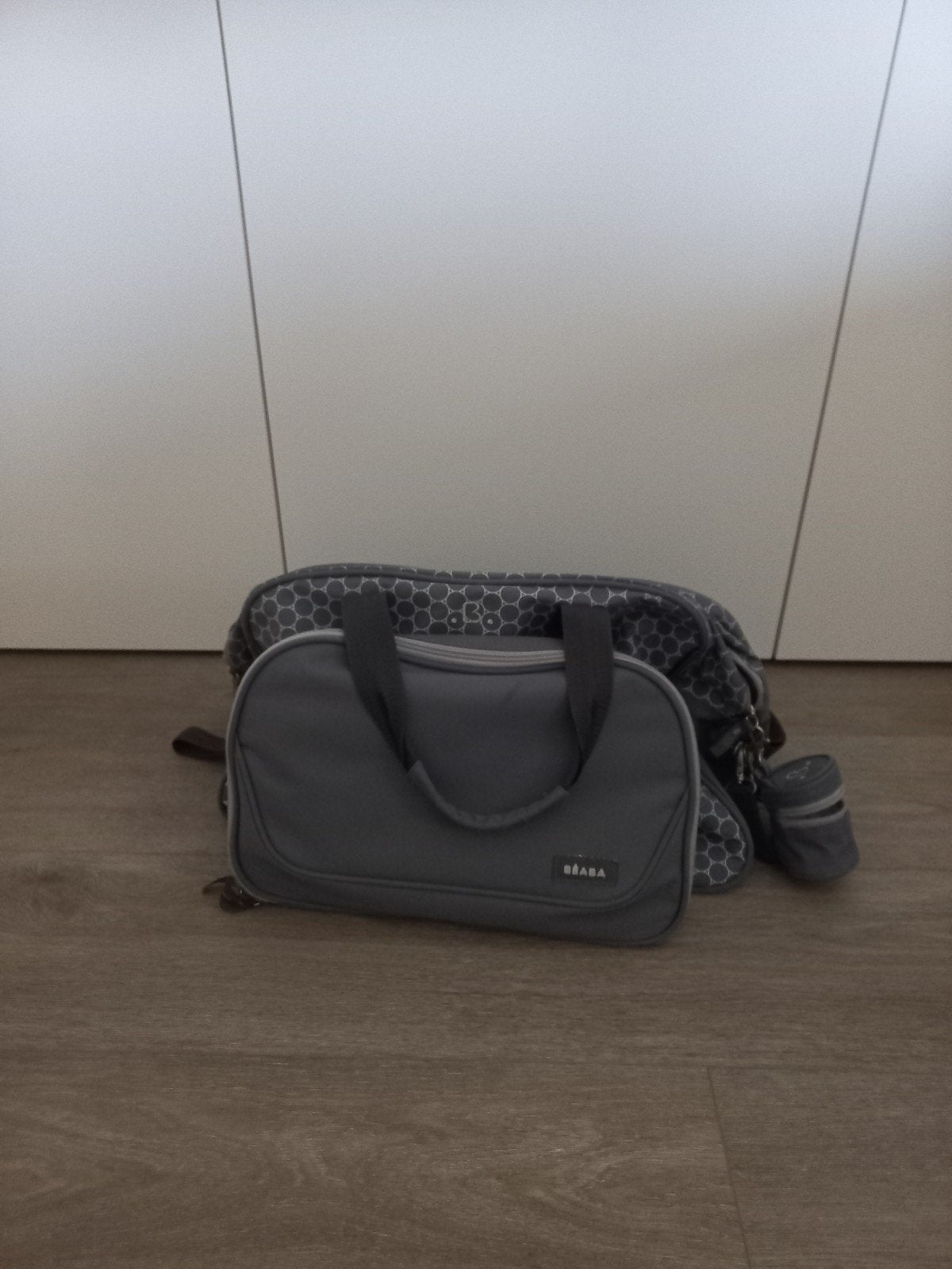 luiertas, Kinderen en Baby's, Luiertassen, Schoudertas functie, Zo goed als nieuw, Grijs, Ophalen