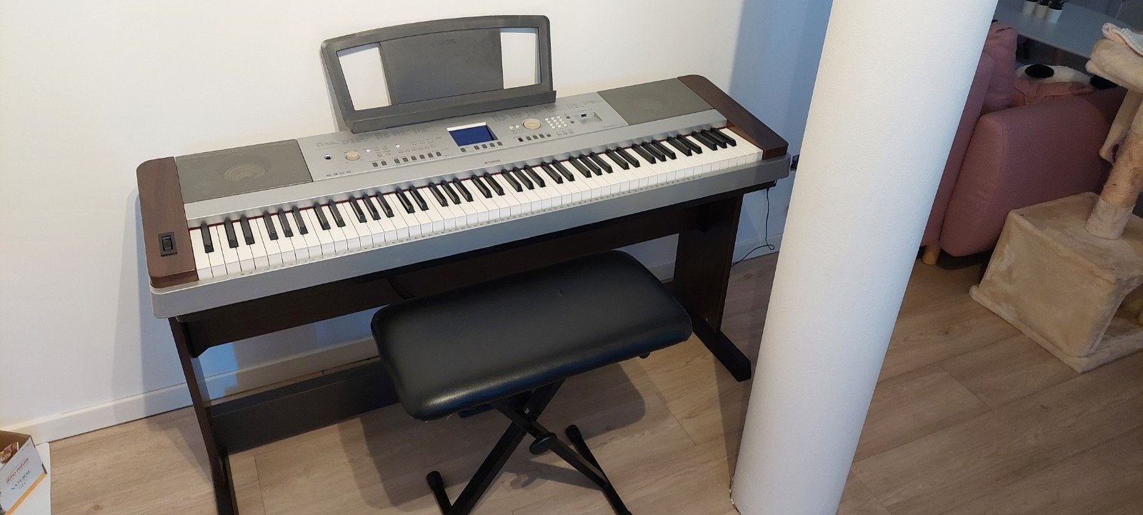 Pédales de piano numérique portables Yamaha Grand DGX-640 +, Musique & Instruments, 88 touches, Sensitif, Yamaha, Enlèvement
