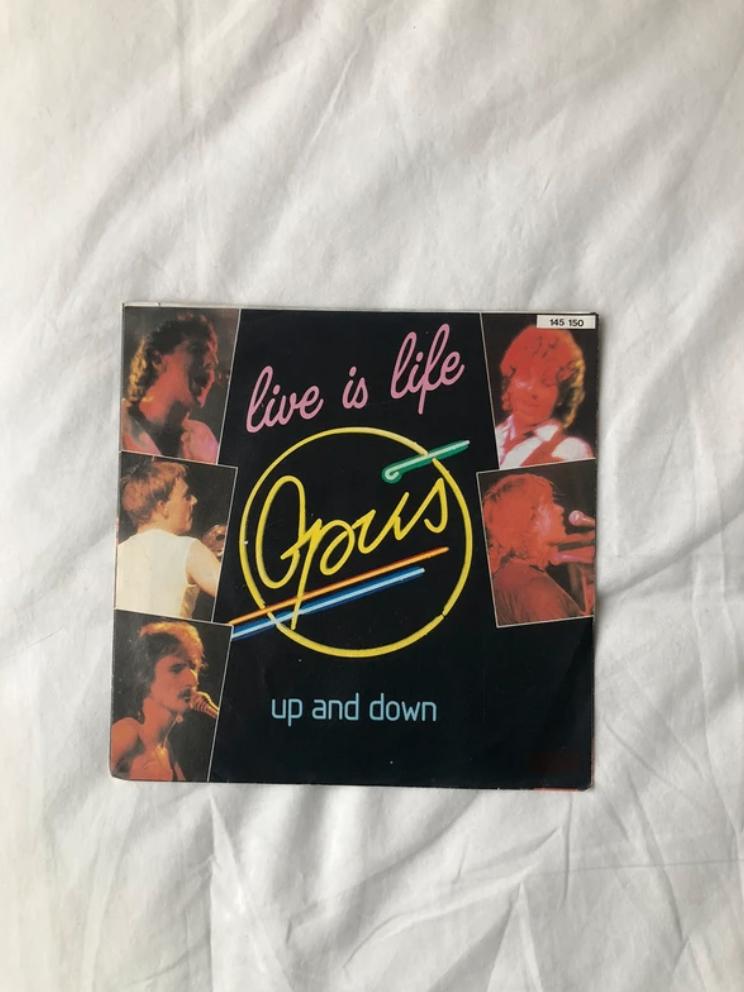 Opus - Life Is Life, Verzenden, Gebruikt