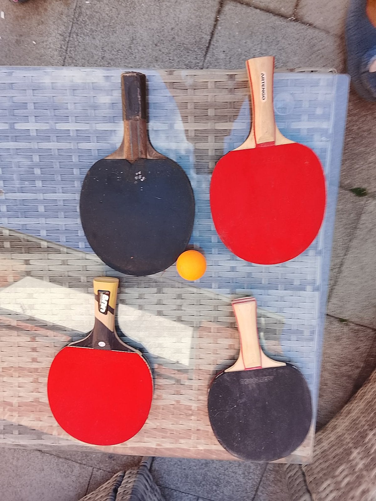 Tennistafel raketten, Sport en Fitness, Ophalen, Gebruikt